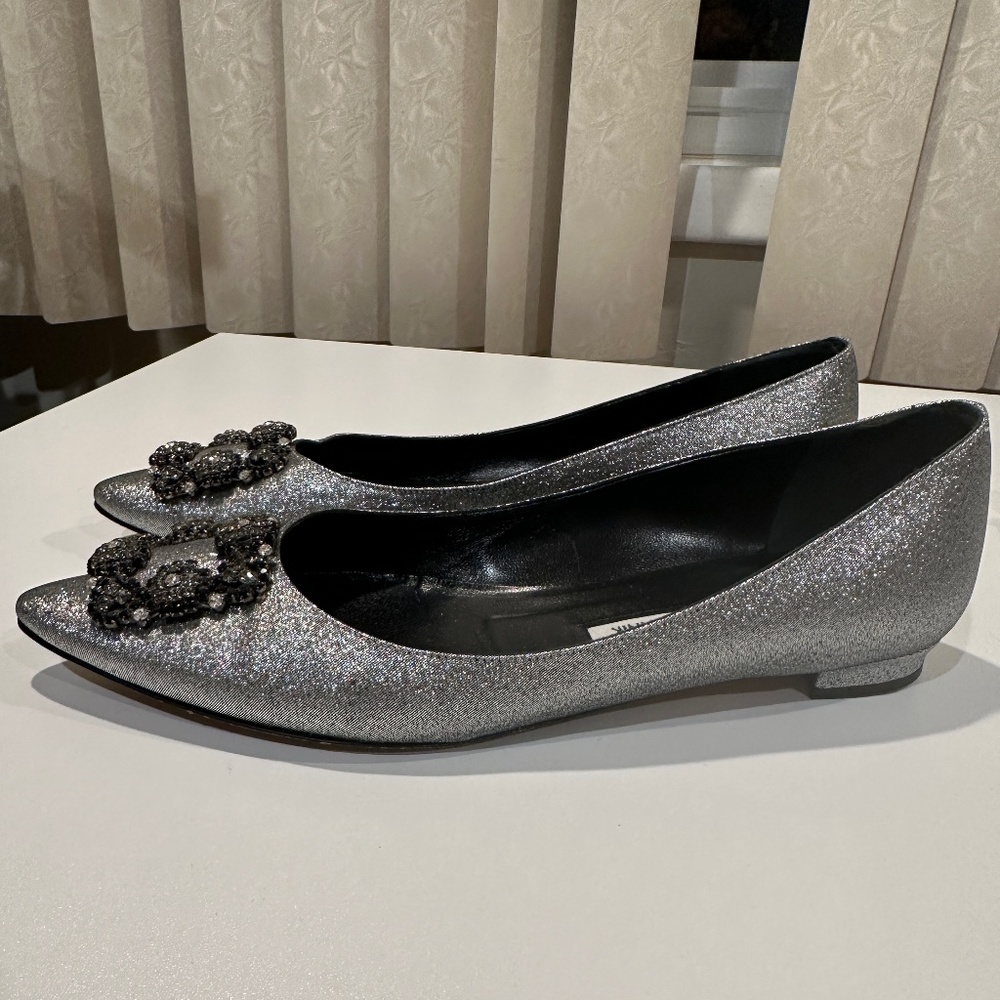 Manolo Blahnik Hangisi Flats